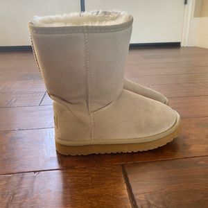 COPY - Cream Classic Short UGG Boots